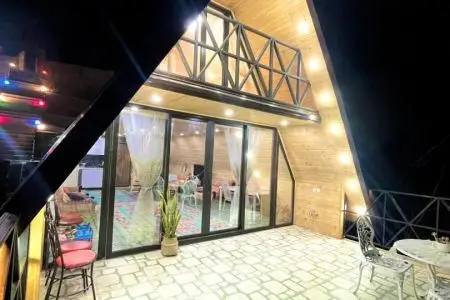 کلبه سوئیسی جکوزی دار در زیرآب - خواجکلا