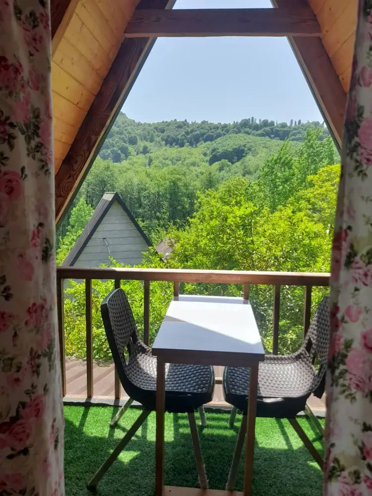 types-of-houses-اجاره کلبه سوئیسی در لفور - شارقلت