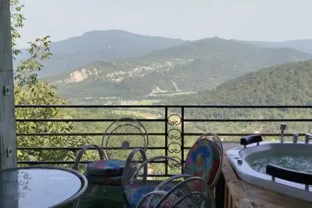 اجاره ویلا جنگلی جکوزی دار - لفور
