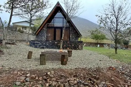 کلبه سوئیسی در ییلاقات نوشهر