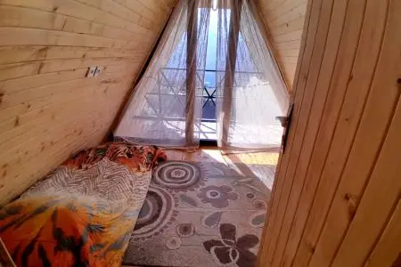 کلبه سوئیسی جکوزی دار در زیرآب - خواجکلا