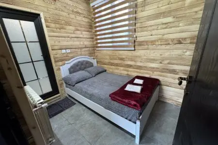 کلبه سوئیسی جکوزی دار در زیرآب - سرخکلا