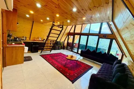 کلبه با استخر کوچک در زیرآب - خرمندیچال