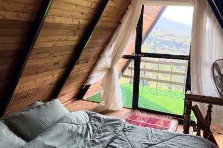 کلبه سوئیسی با وان جکوزی در بهشهر - پاسندرز