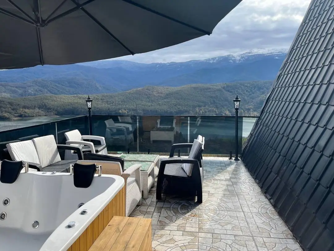 types-of-houses-اجاره کلبه جکوزی دار در لفور - میرارکلا